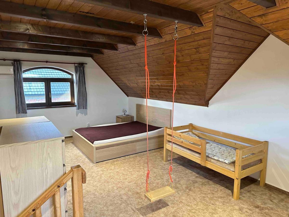 Penzion - Apartman Prestavlky Tršice Dış mekan fotoğraf